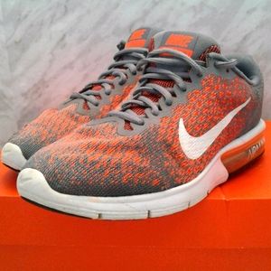 NIKE Mens AIR MAX Sequent 2 mens Size 8 womens 9.5 ORANGE GREY WHITE 852461-008